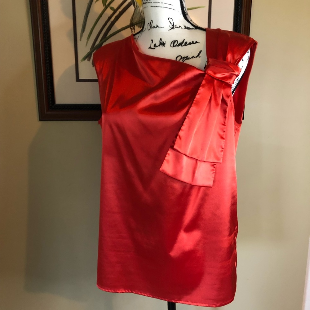 4/$25 Richie Tailor Top Blouse Medium M Red Orange